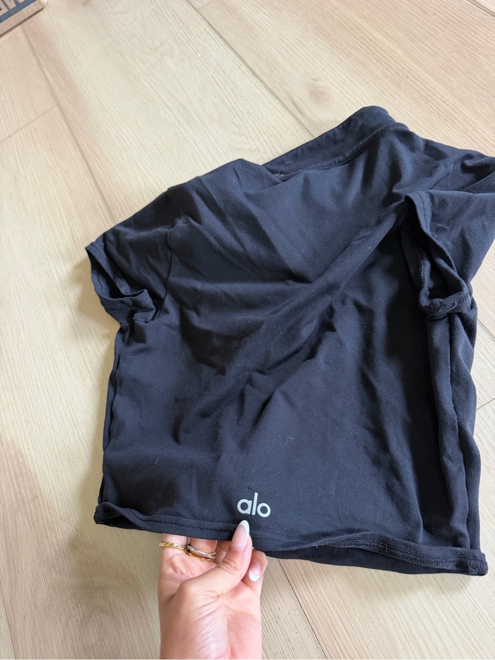 Alo shirt size s - Picture 3 of 3